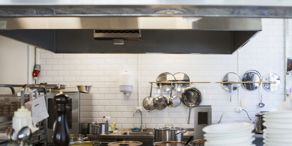 Limpiezas de Conductos de Extracción y Ventilación San Lorenzo de El Escorial · Cocina de Campings