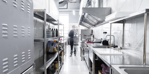 Limpiezas de Conductos de Extracción y Ventilación Navacerrada · Cocina de Caterings